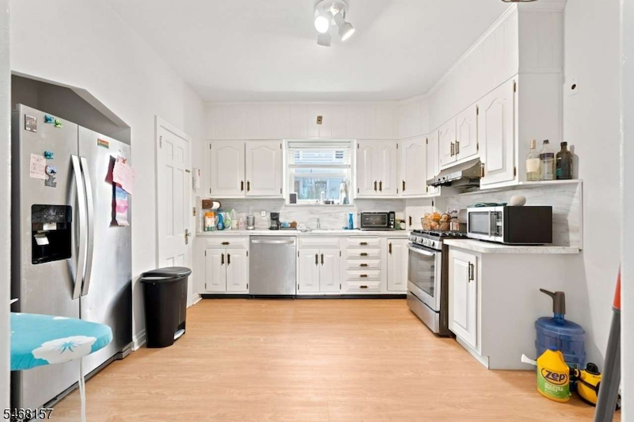 50 Maple St, Bloomfield, photo 4