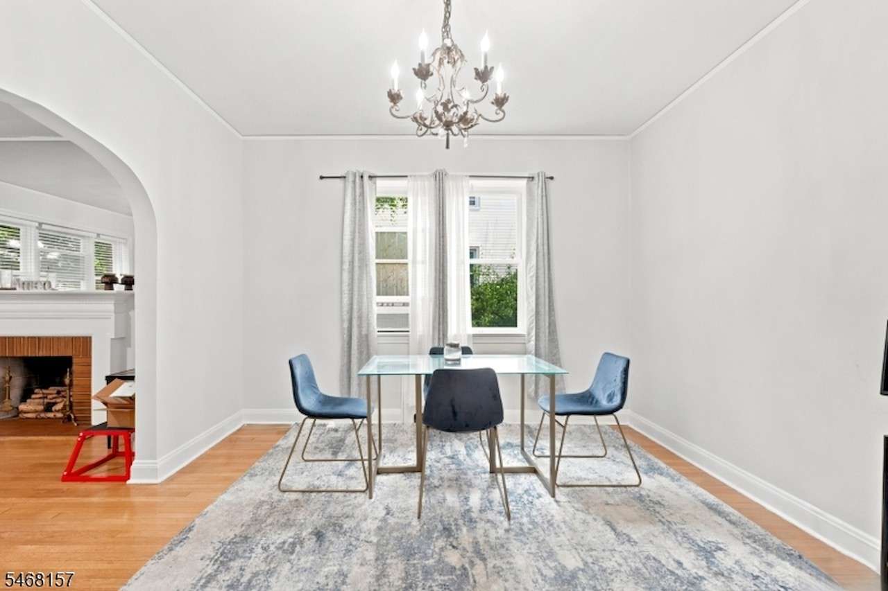 50 Maple St, Bloomfield, photo 8