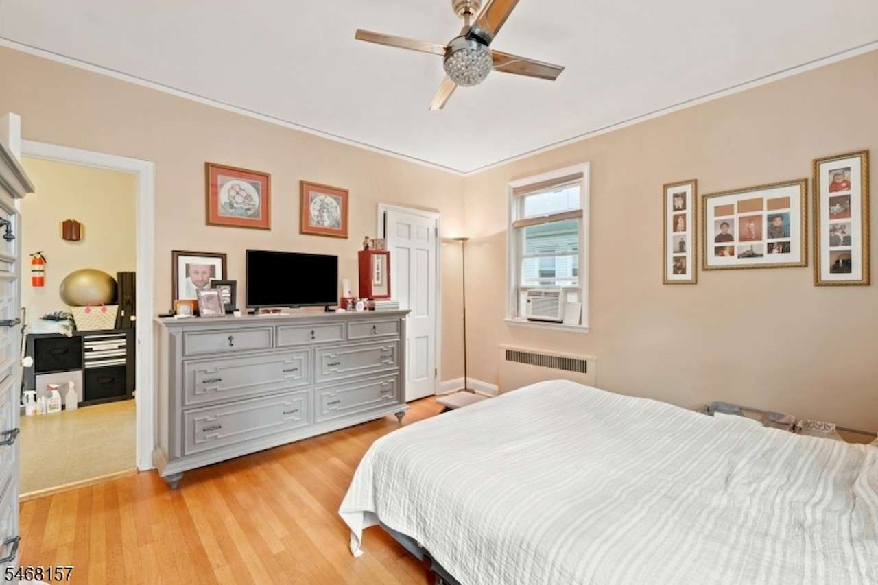 50 Maple St, Bloomfield, photo 21