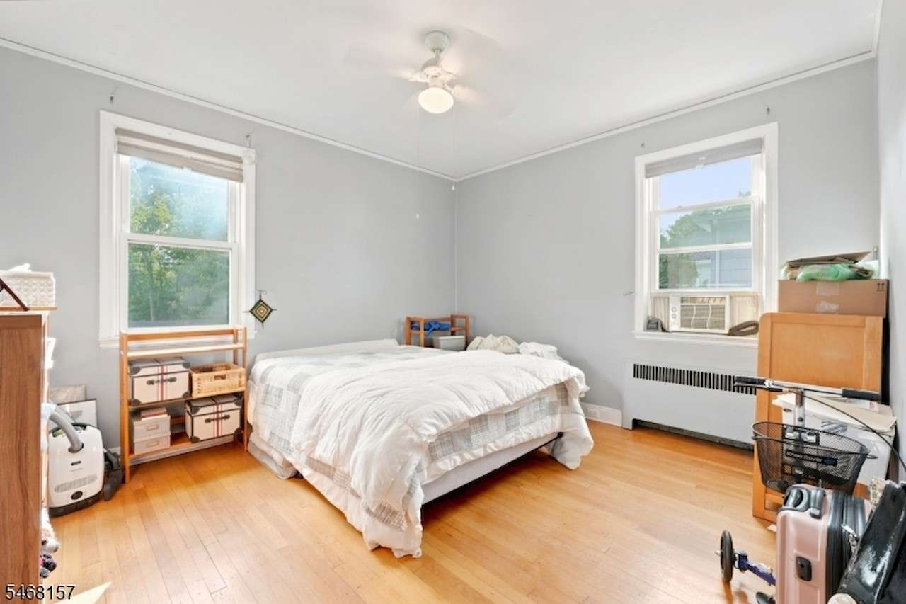 50 Maple St, Bloomfield, photo 23