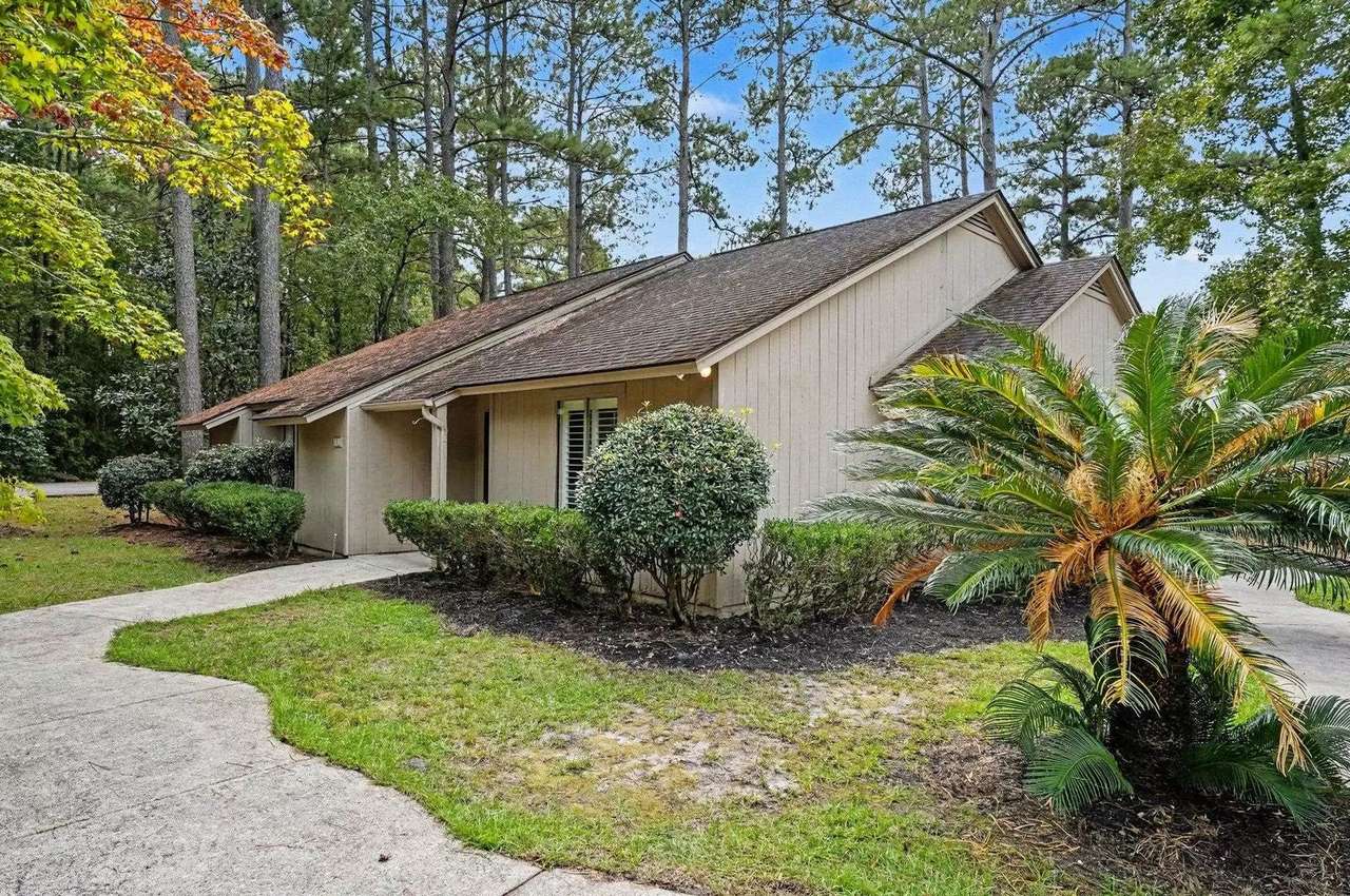 100 Hickory Dr, photo 2
