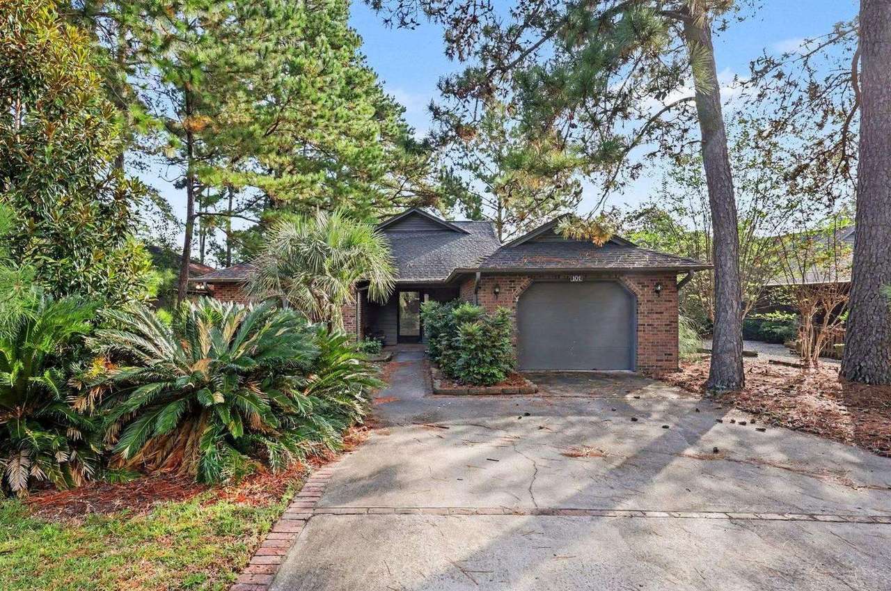 101 Moss Circle, photo 2