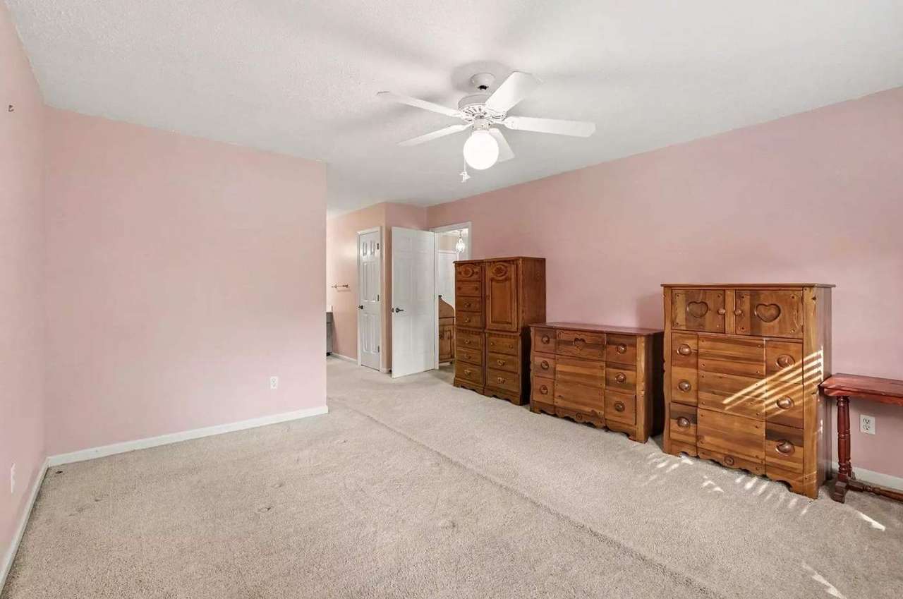 101 Moss Circle, photo 21