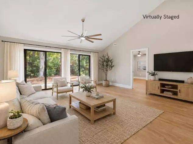 105 Moss Circle, photo 2