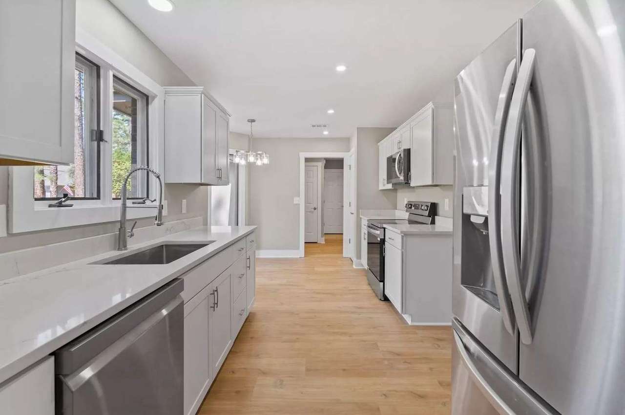105 Moss Circle, photo 11