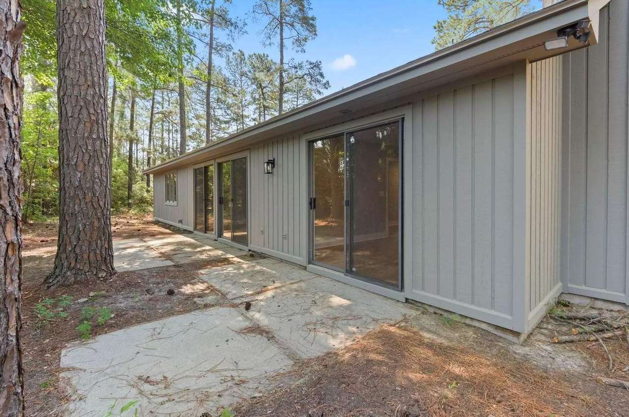 105 Moss Circle, photo 32