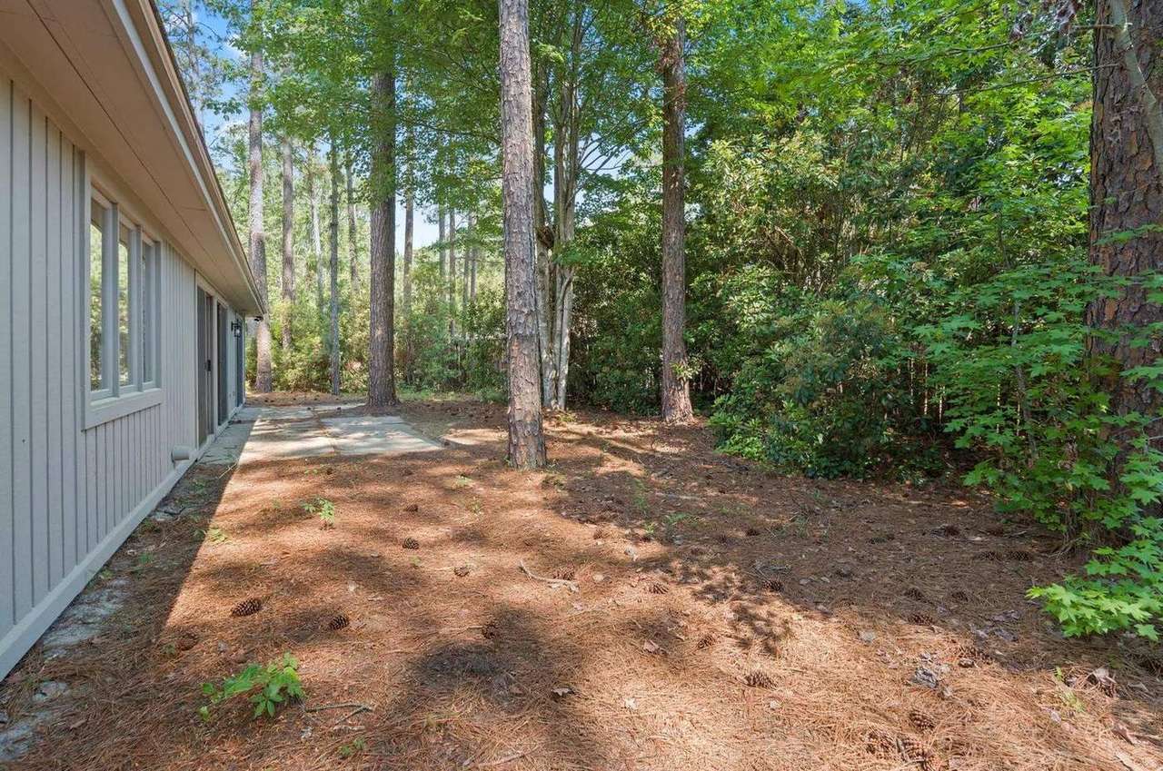 105 Moss Circle, photo 33