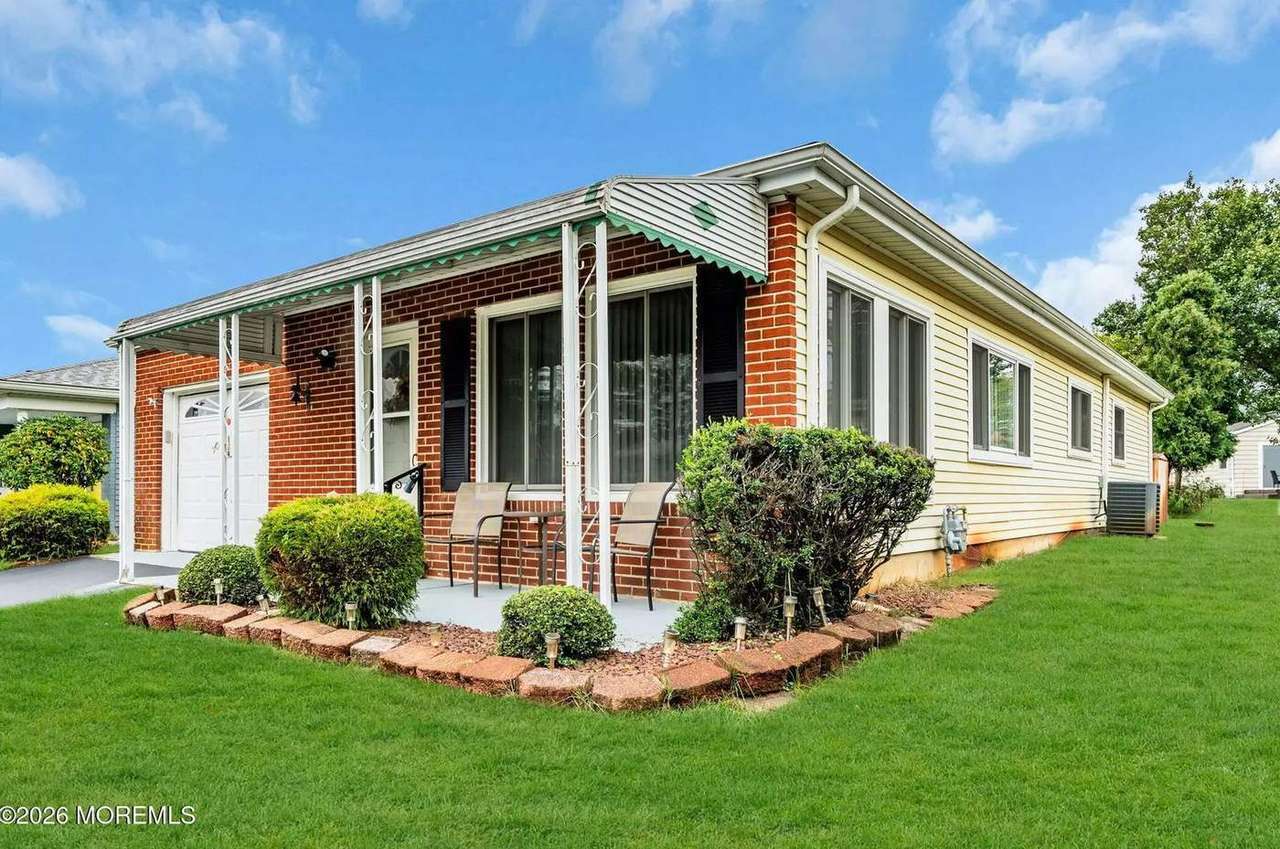 139 Bonaire Dr, photo 3