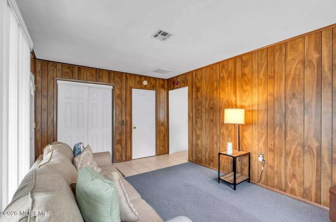 139 Bonaire Dr, photo 11