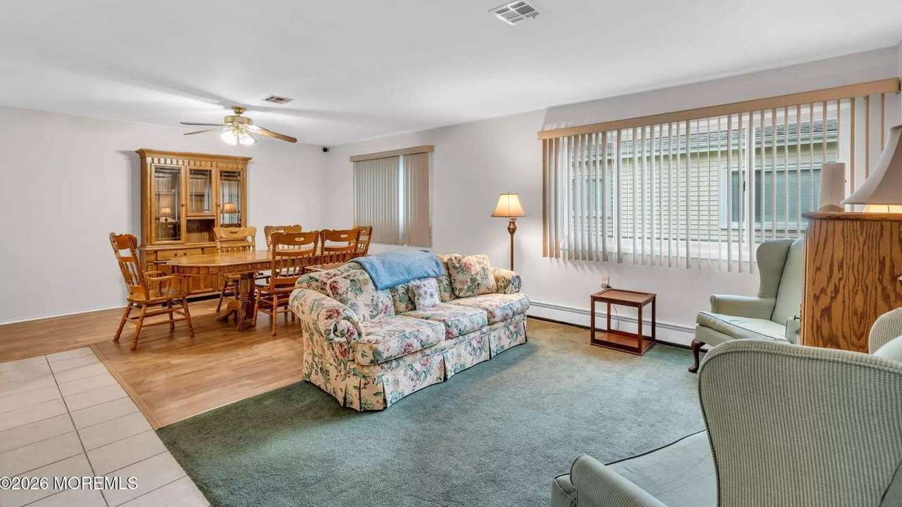 139 Bonaire Dr, photo 12