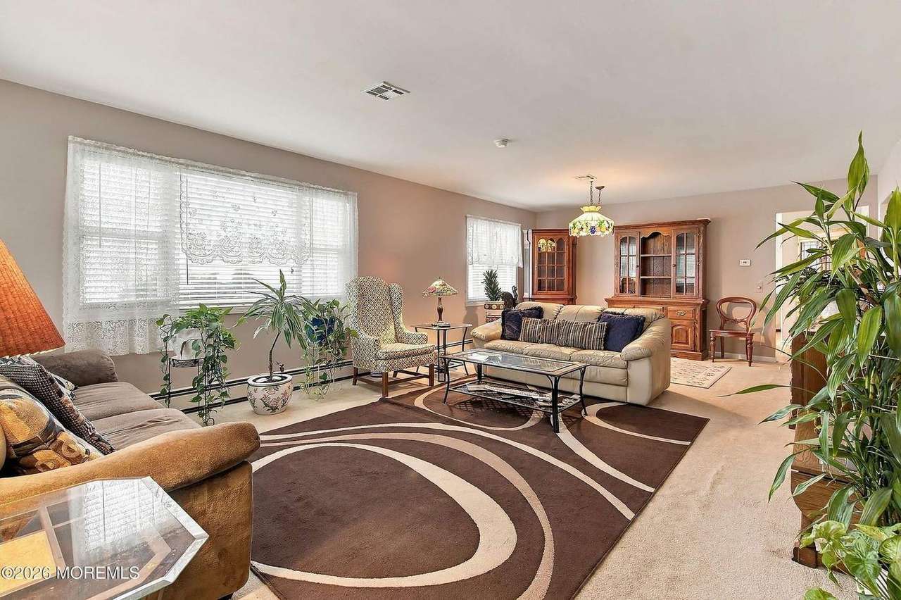 31 Redhook Bay Dr, photo 4