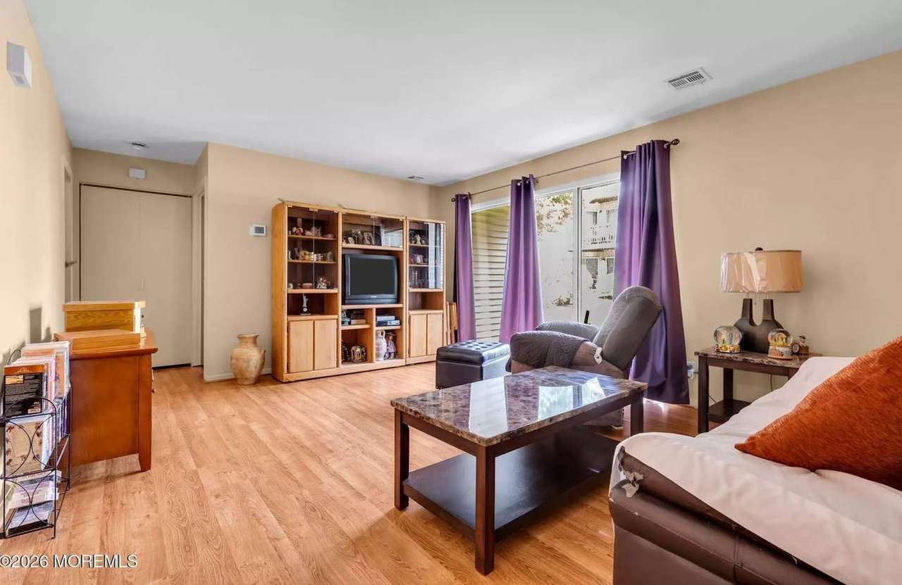 231 Atlantic St #39, photo 8