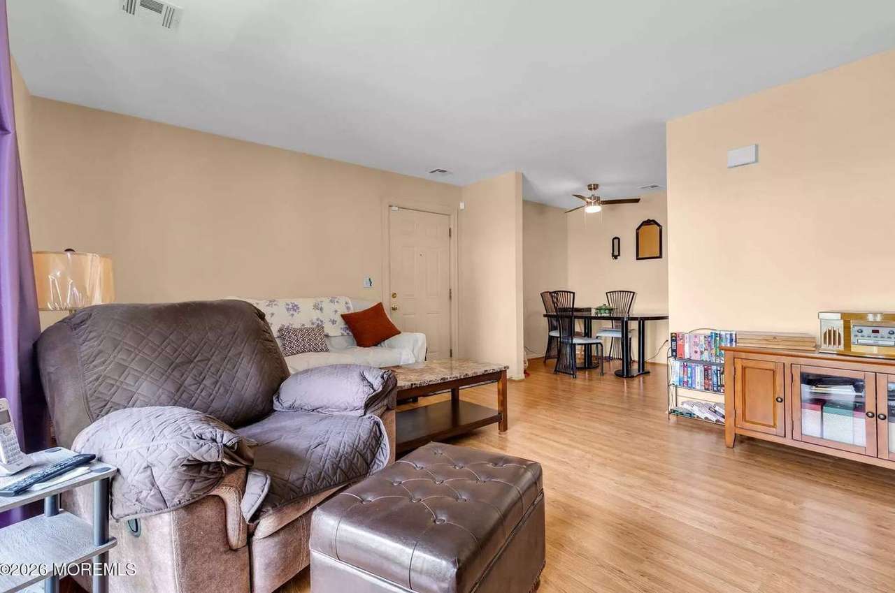 231 Atlantic St #39, photo 10