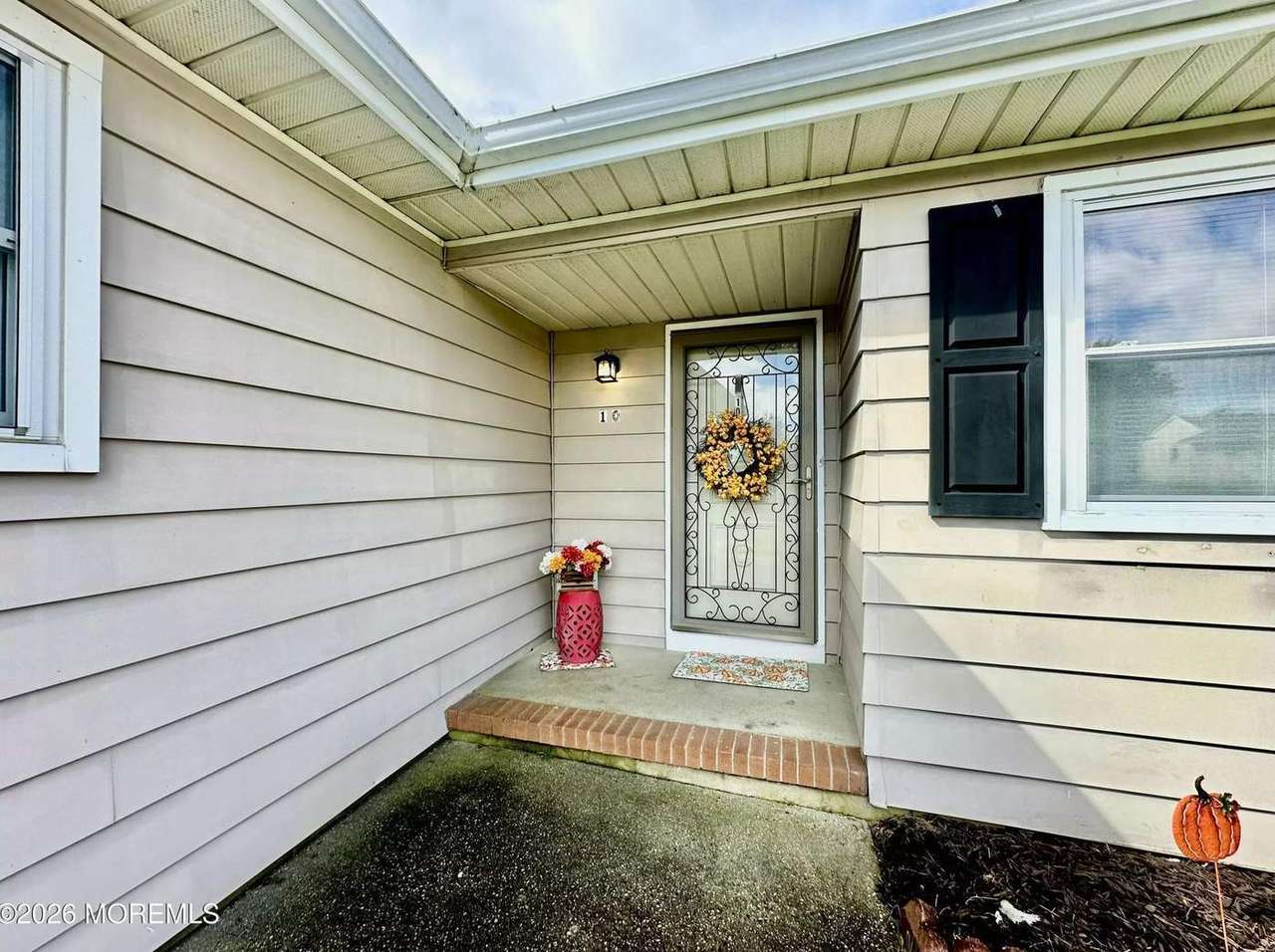 10 Biscayne St, photo 9
