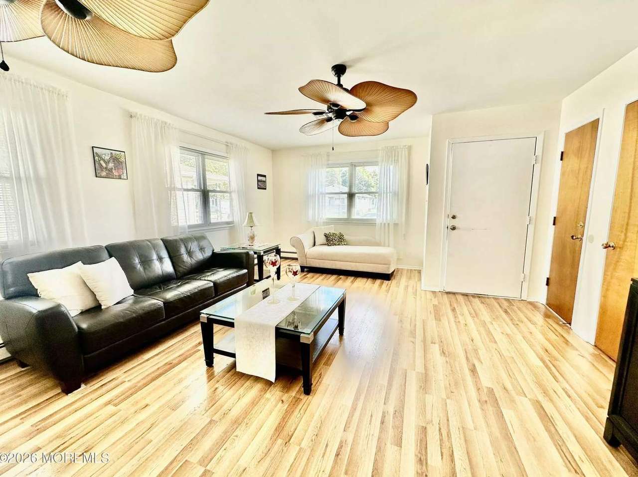 10 Biscayne St, photo 13