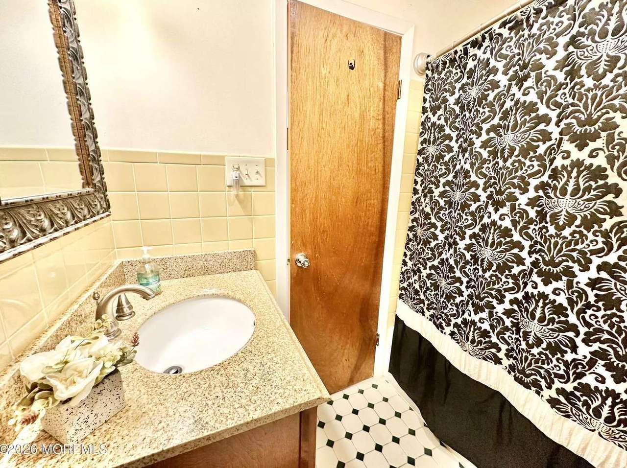10 Biscayne St, photo 35