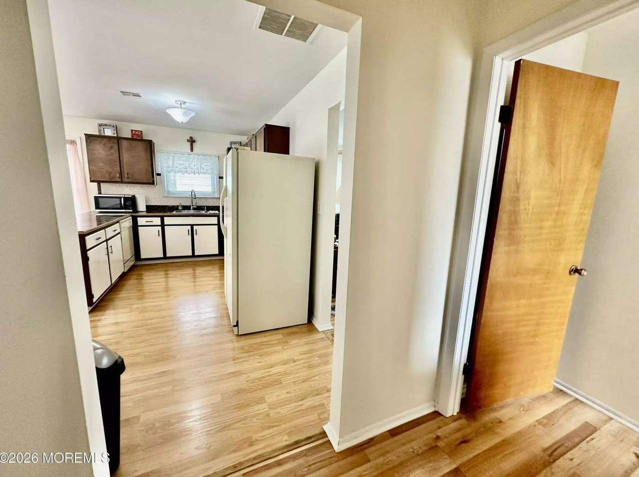 10 Biscayne St, photo 37