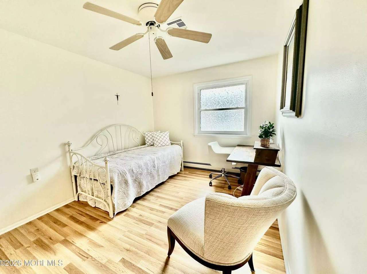 10 Biscayne St, photo 39