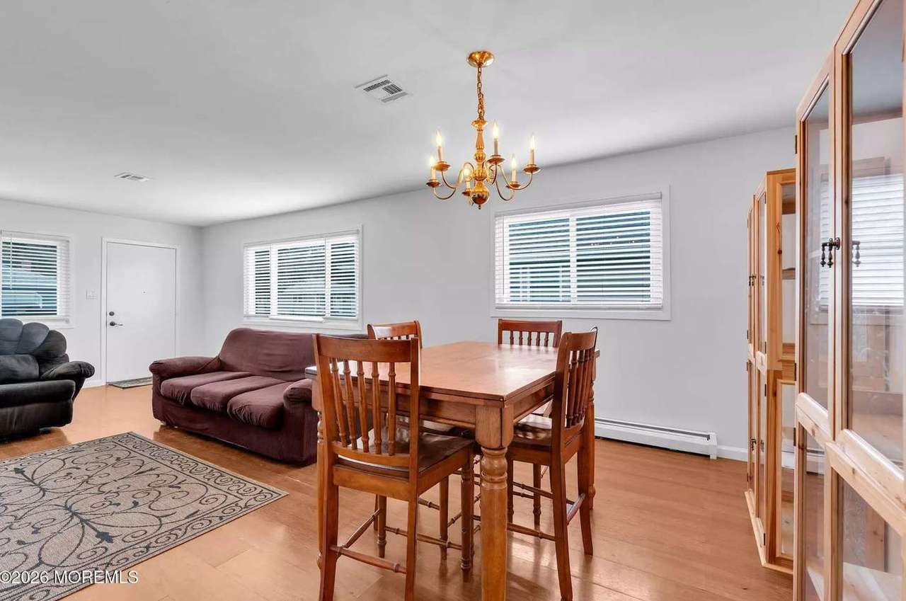 225 Fort De France Ave, photo 11
