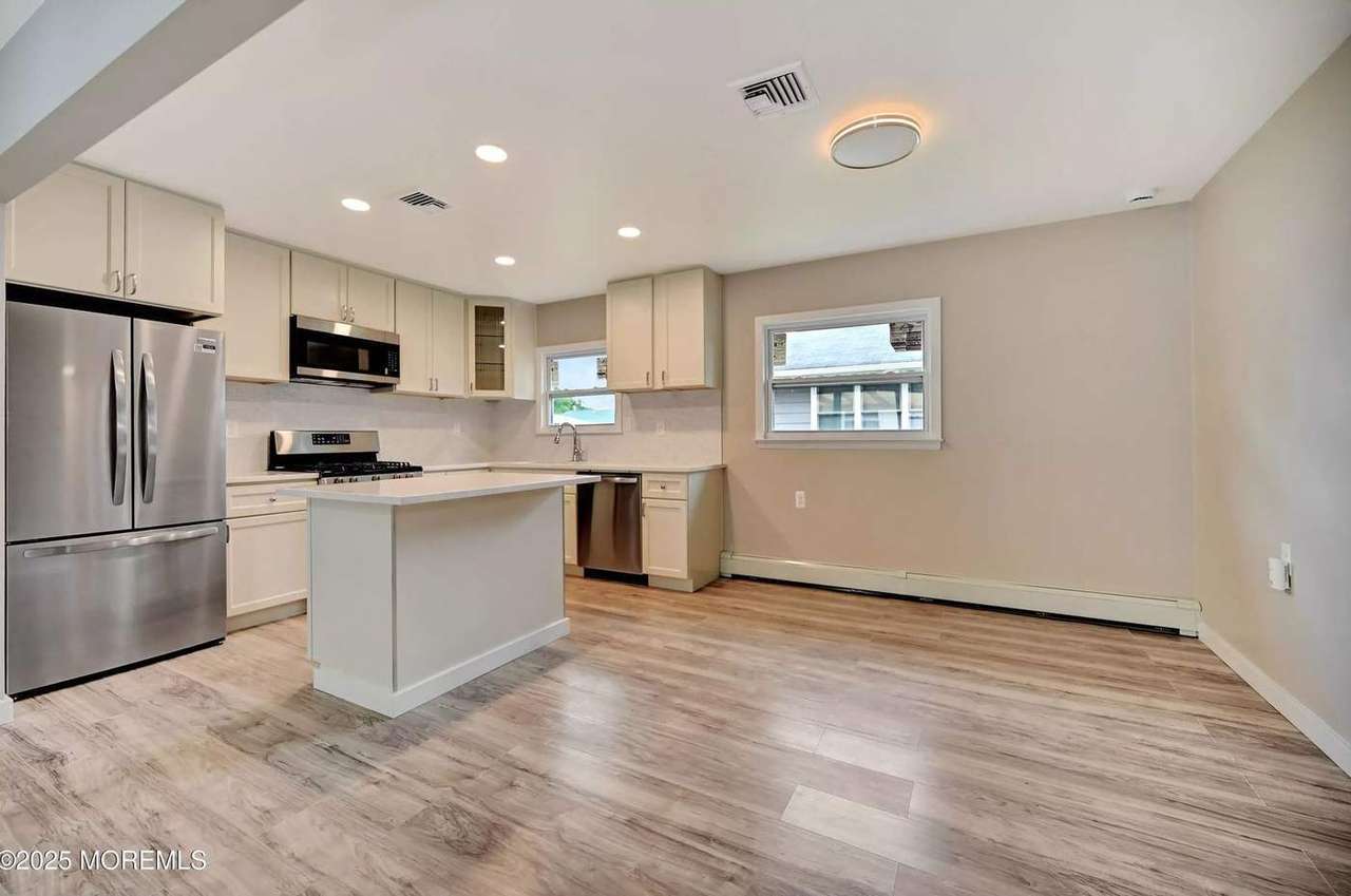 234 N Charlotteville Dr N, photo 24
