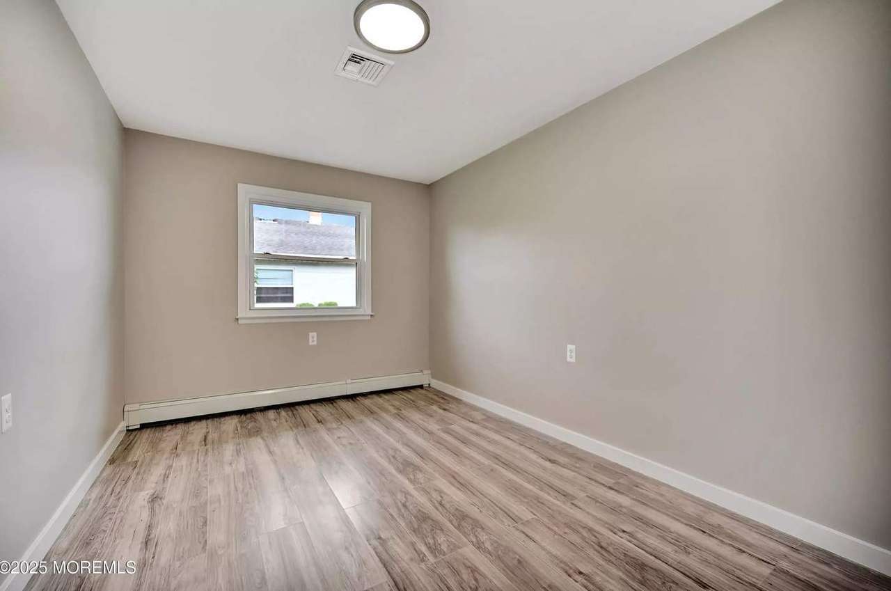 234 N Charlotteville Dr N, photo 32