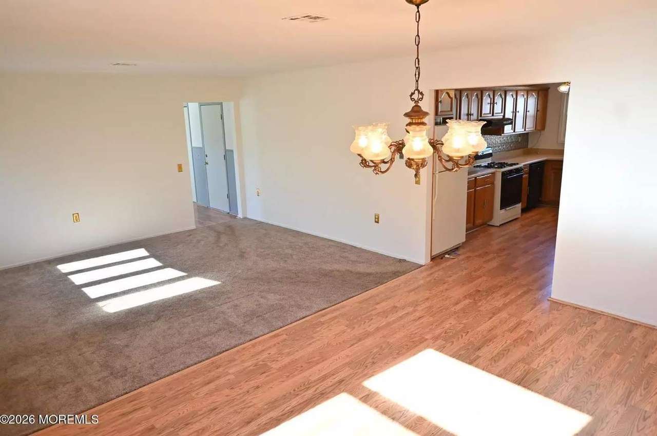 348 Costa Mesa Dr, photo 7
