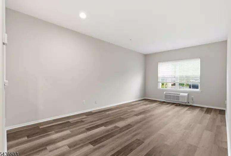 1208 Richmond Rd #208, photo 3