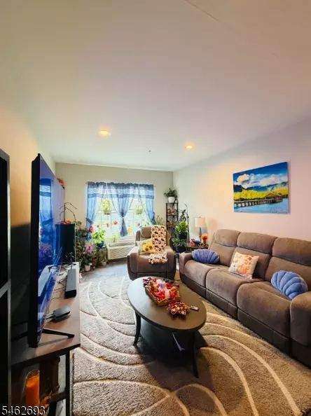 1409 Richmond Rd #409, photo 3