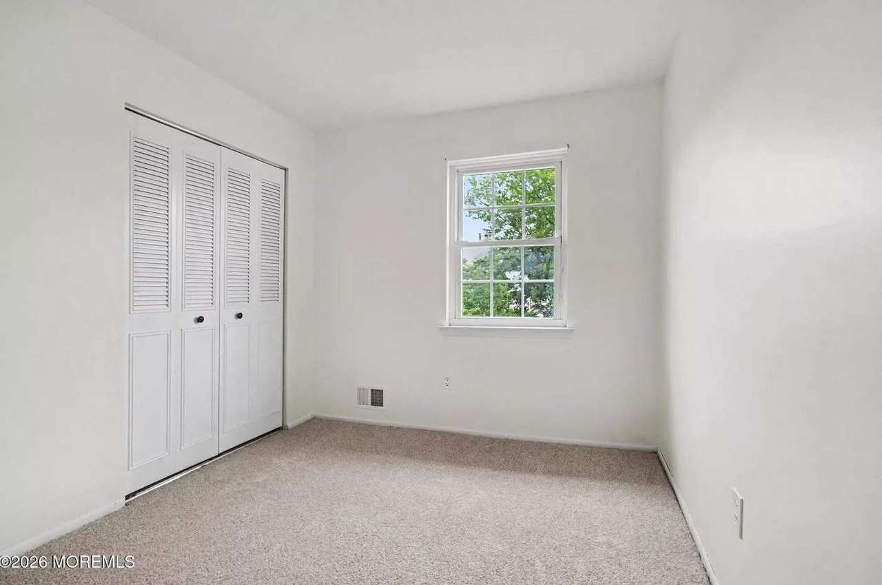 192 Sawmill Rd #B, photo 34