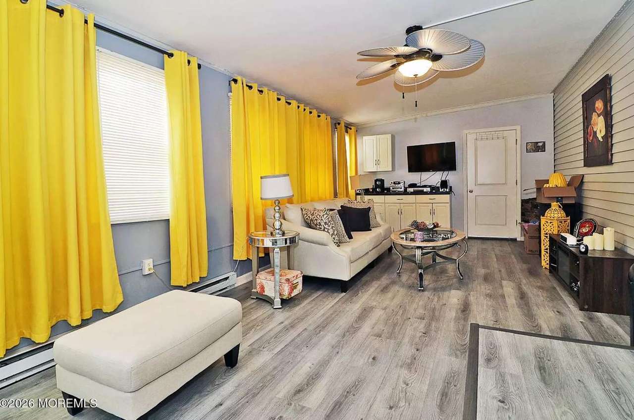 112 Santiago Dr, photo 13
