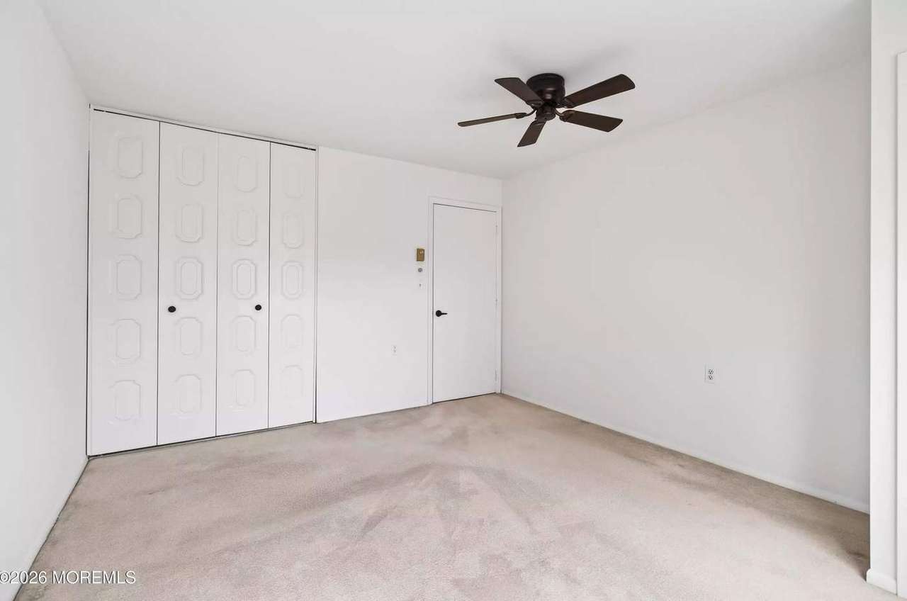11C Cambridge Cir, photo 13