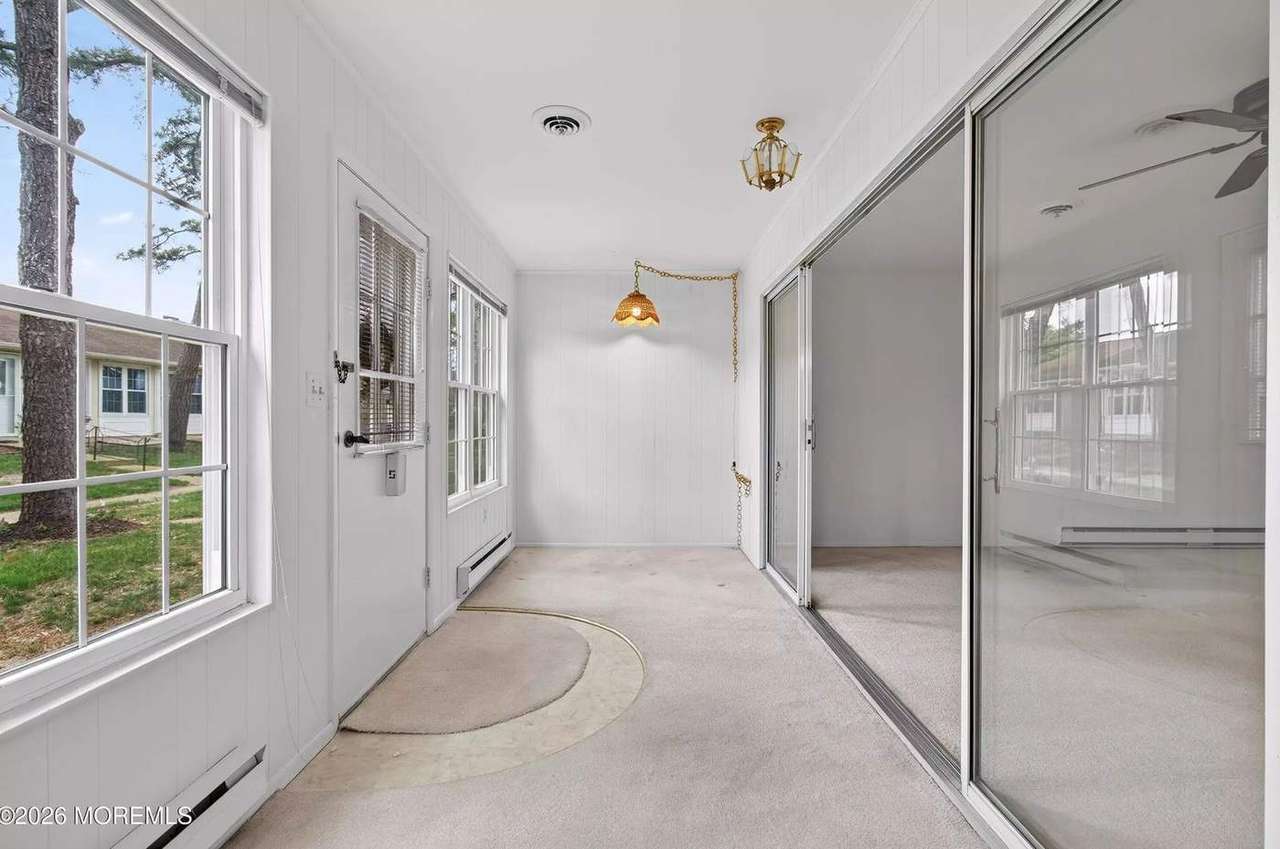 11C Cambridge Cir, photo 27