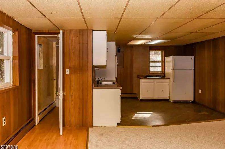 213 Otterhole Rd, photo 9
