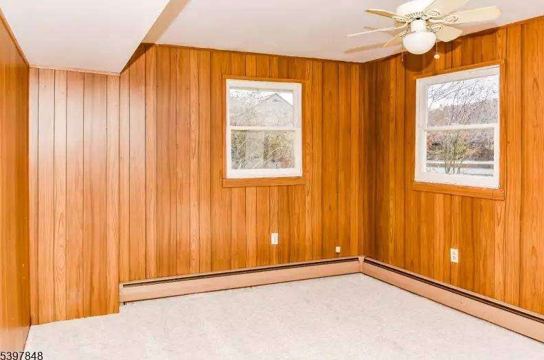 213 Otterhole Rd, photo 12