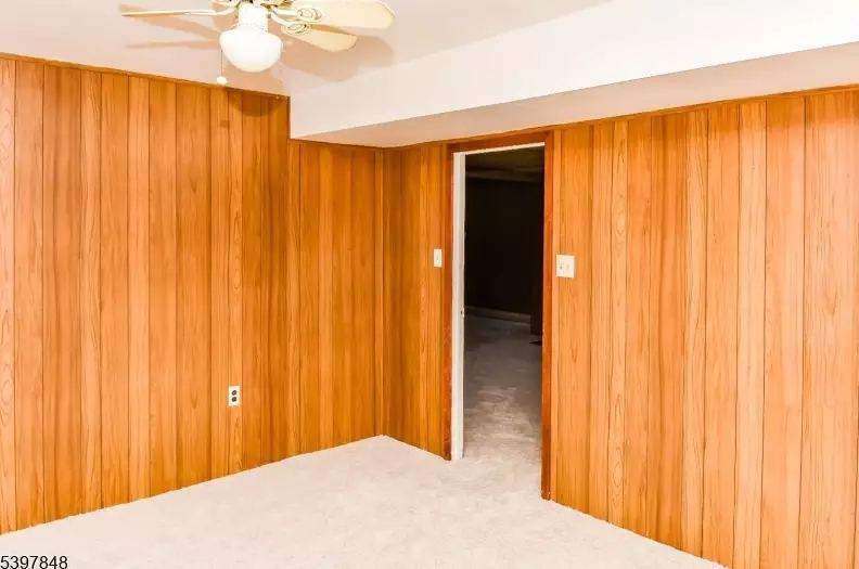213 Otterhole Rd, photo 20