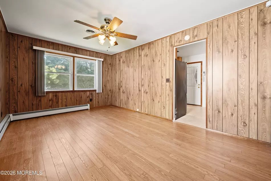 92 Castleton Dr, photo 8