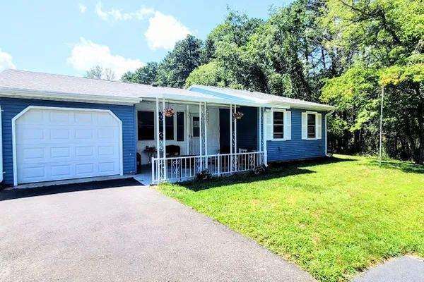 23 Falmouth Ave #72, photo 2