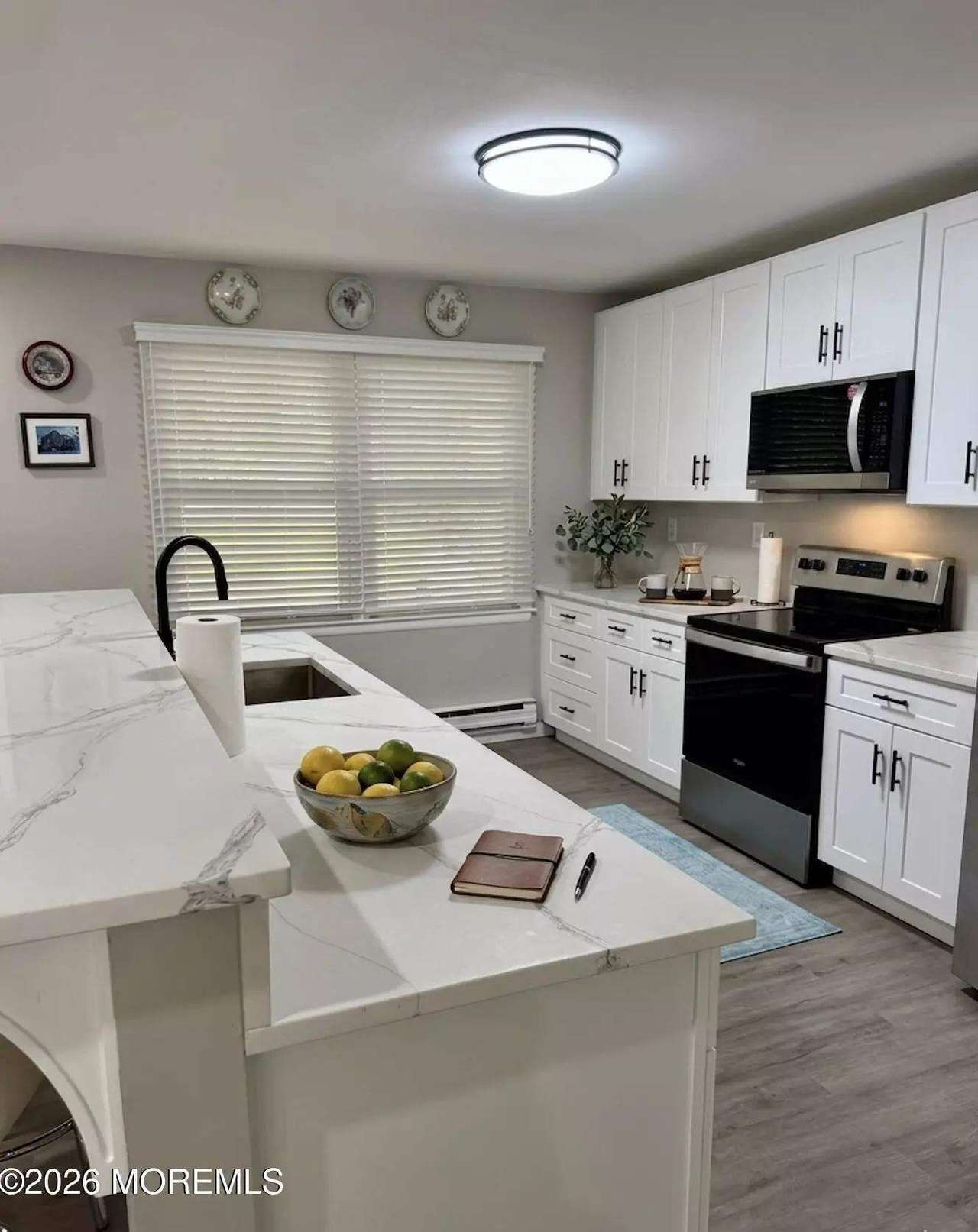 48 Westport Dr, photo 5