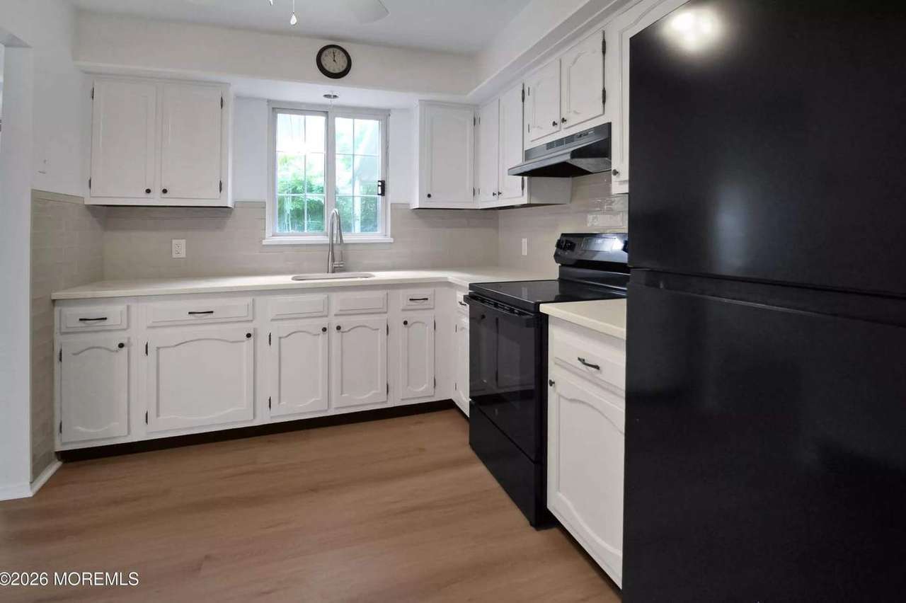 8A Quincy Dr, photo 15