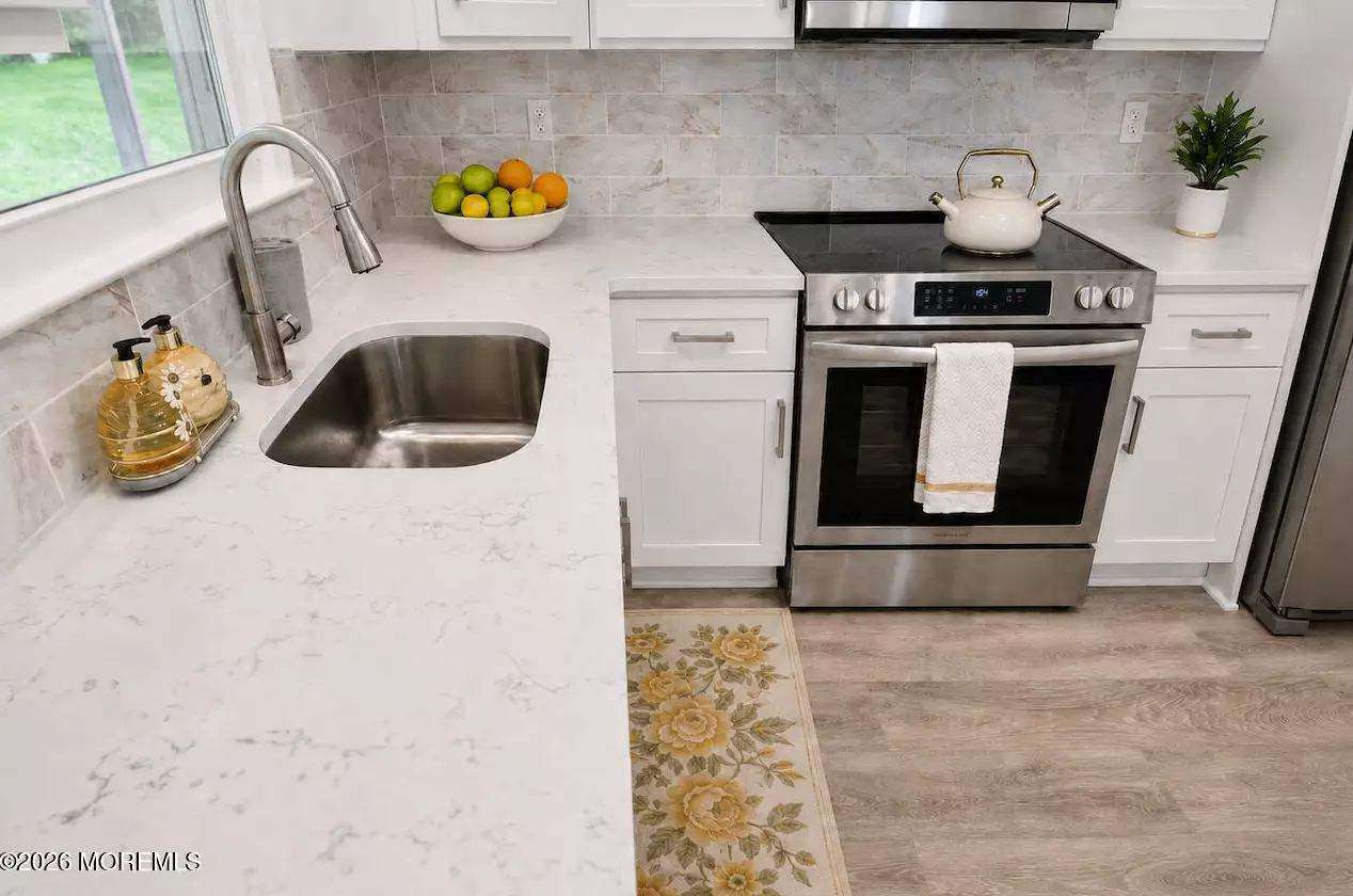 6 Drake St #A, photo 7