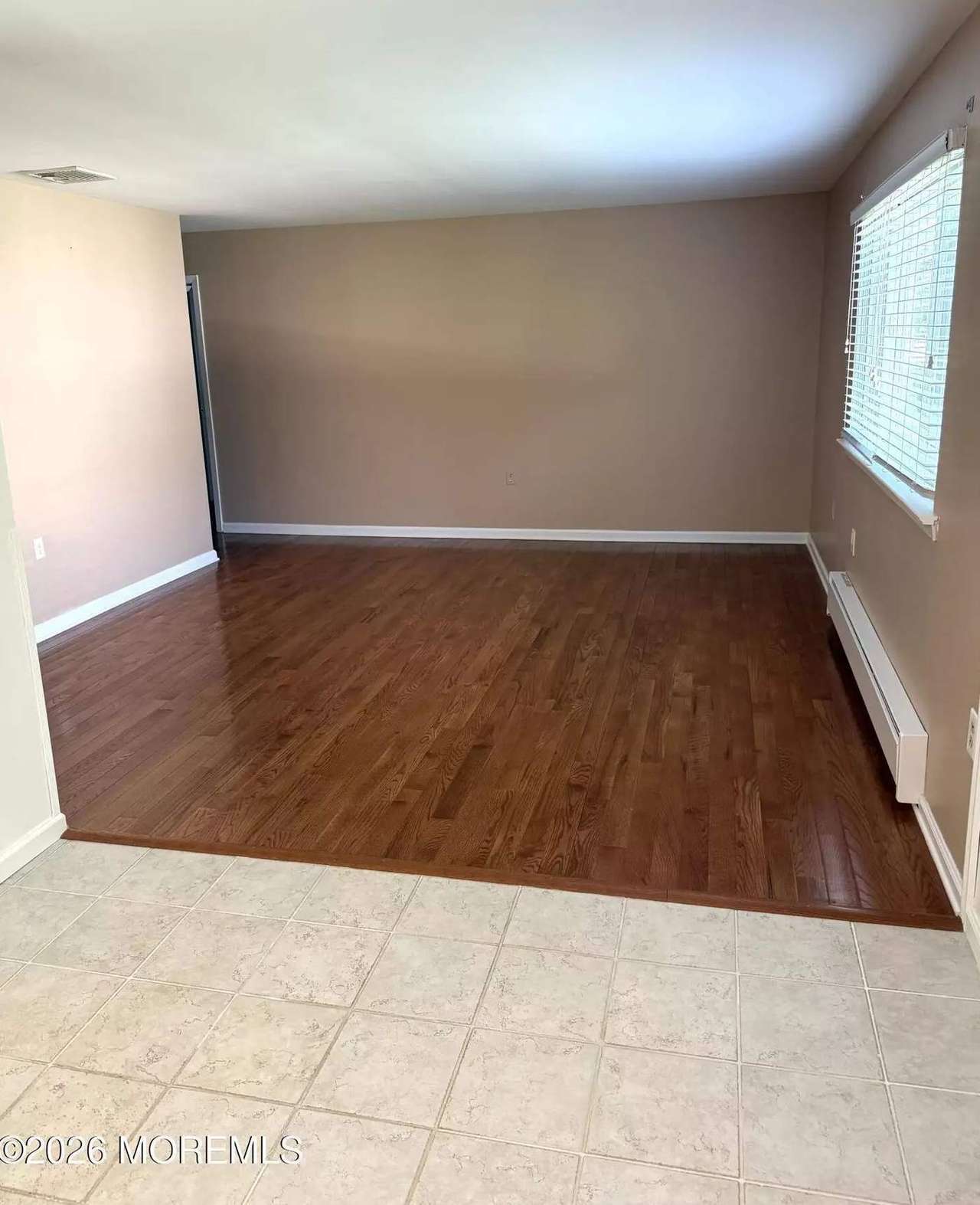 35B Easton Dr, photo 7