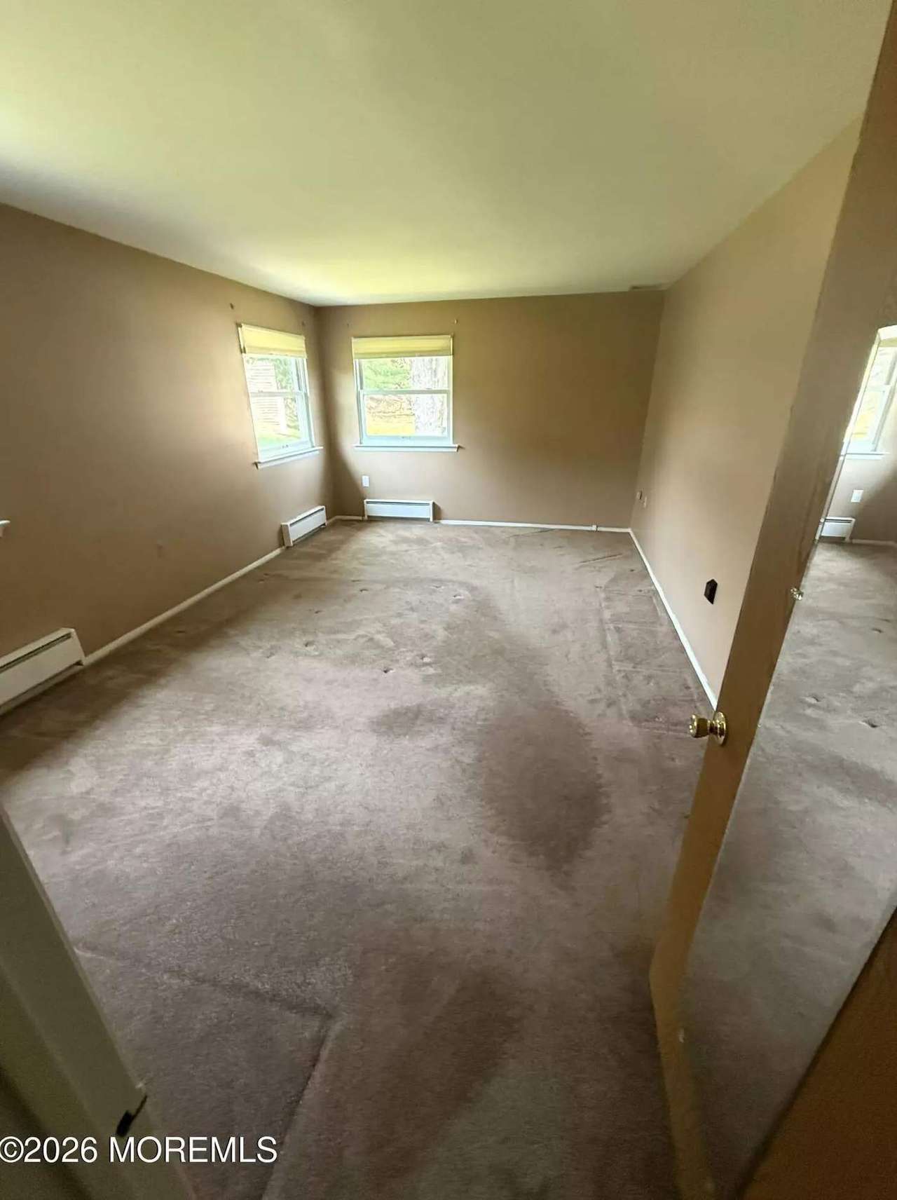 35B Easton Dr, photo 9