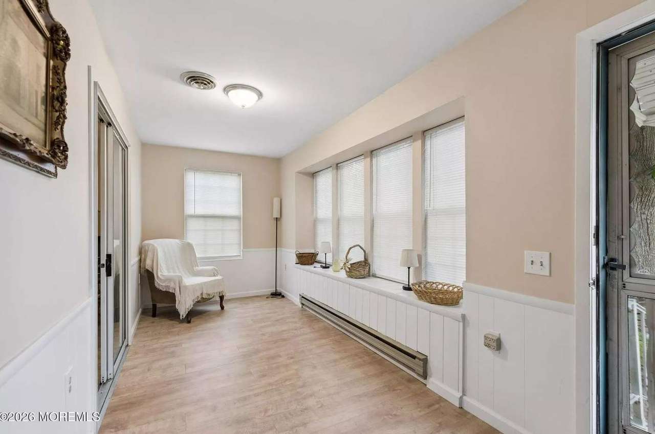 6 Alpine Rd #B, photo 4