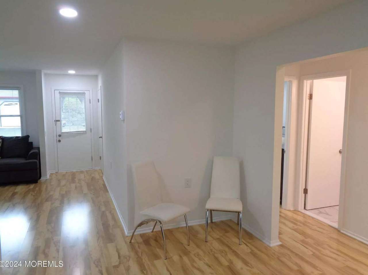 62 Keene St, photo 4