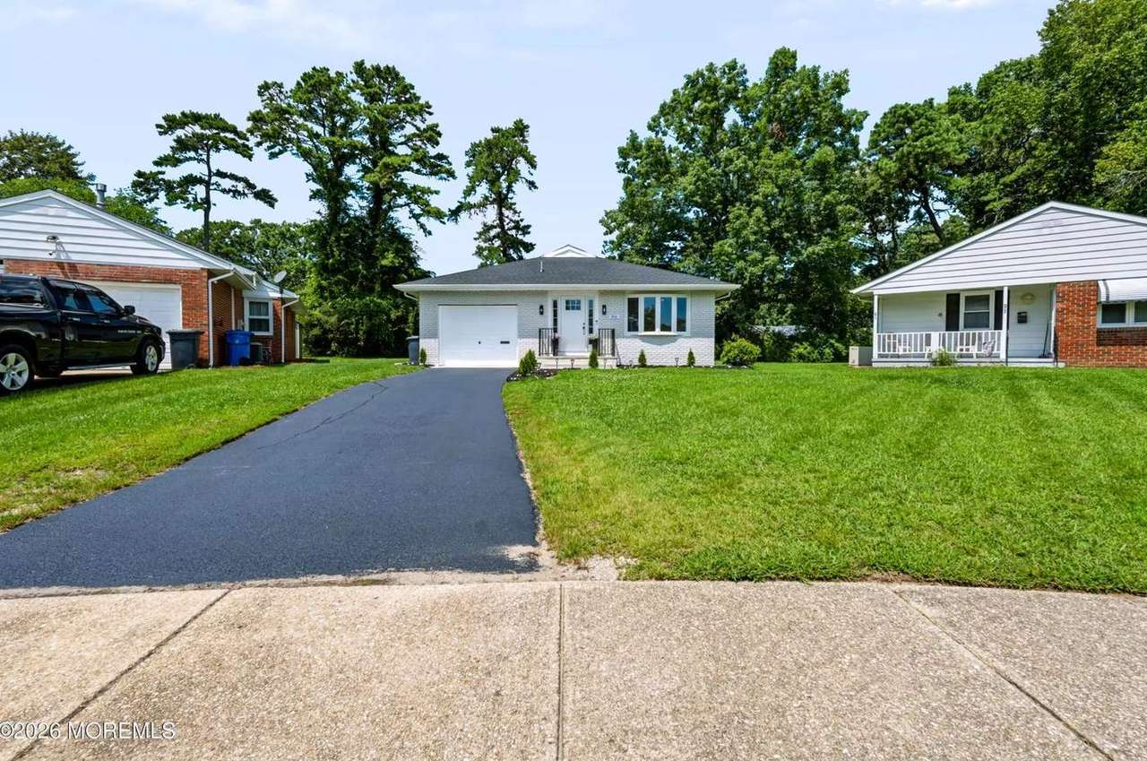 95 Larkspur Ct, photo 40