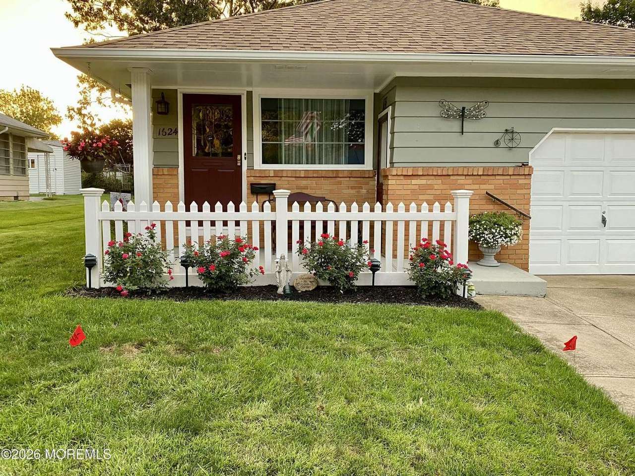 1624 Mt Everest Ln, photo 23