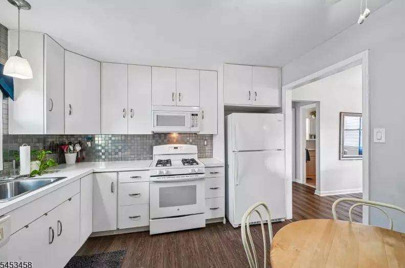 60 Puerto Vallarta St, photo 10