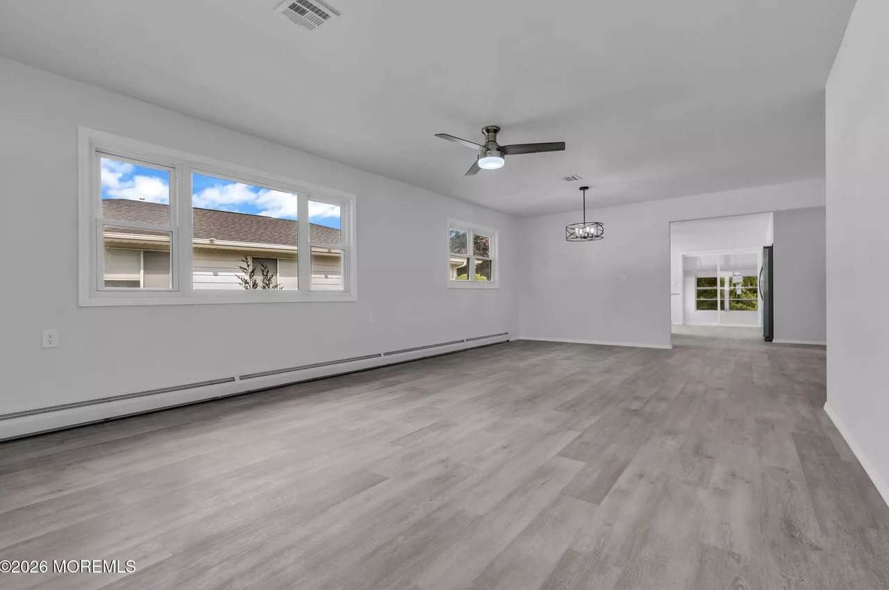106 Fort De France Ave, photo 8