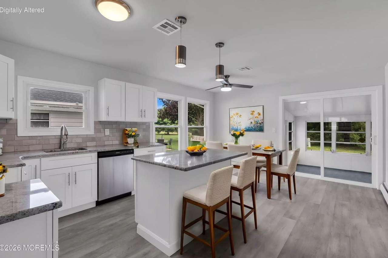 106 Fort De France Ave, photo 11