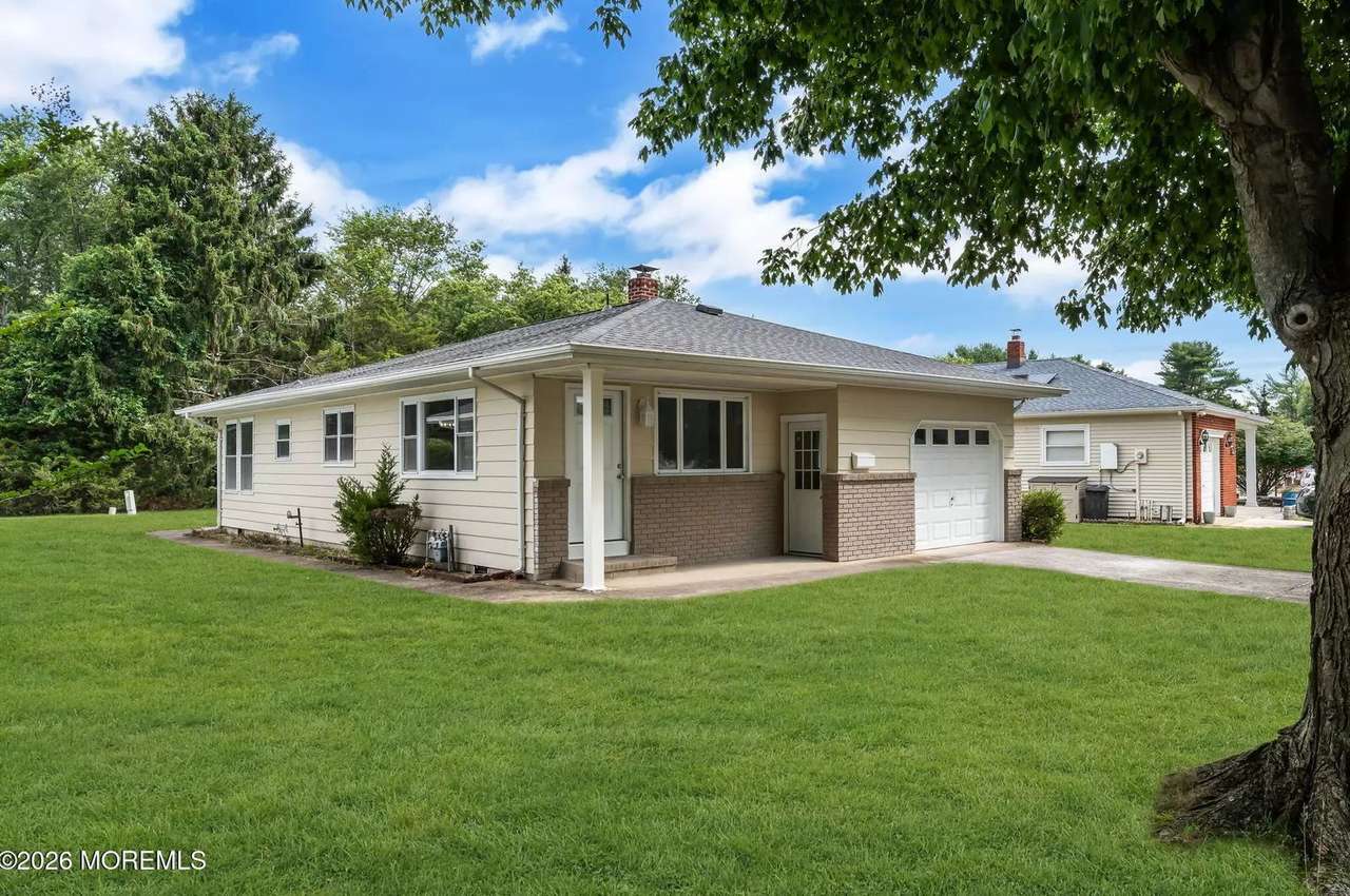 106 Fort De France Ave, photo 19